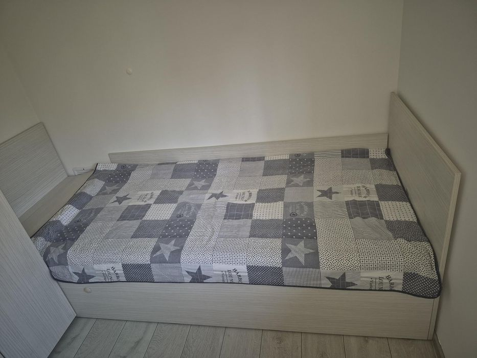 Mobilier camera copil
