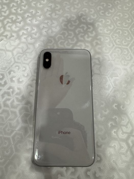 Iphone Xs в илельном состояний
