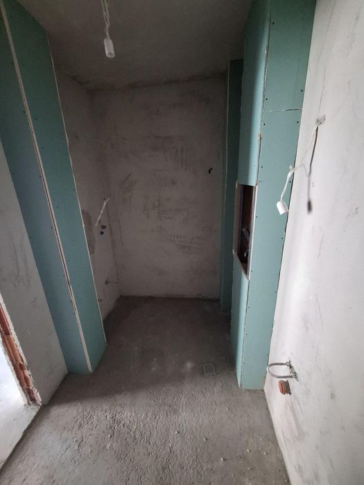 Продава се Тристаен апартамент в Пловдив, Кършияка - 101 кв.м за 1882 €/кв.м - Снимка #5