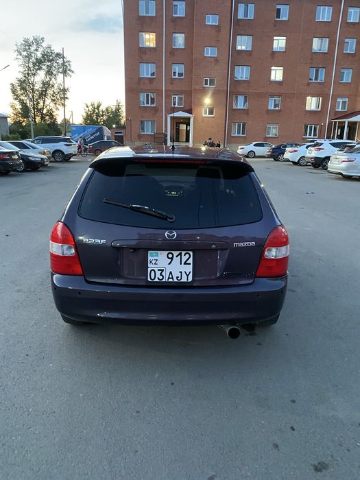 Продам мазду 323