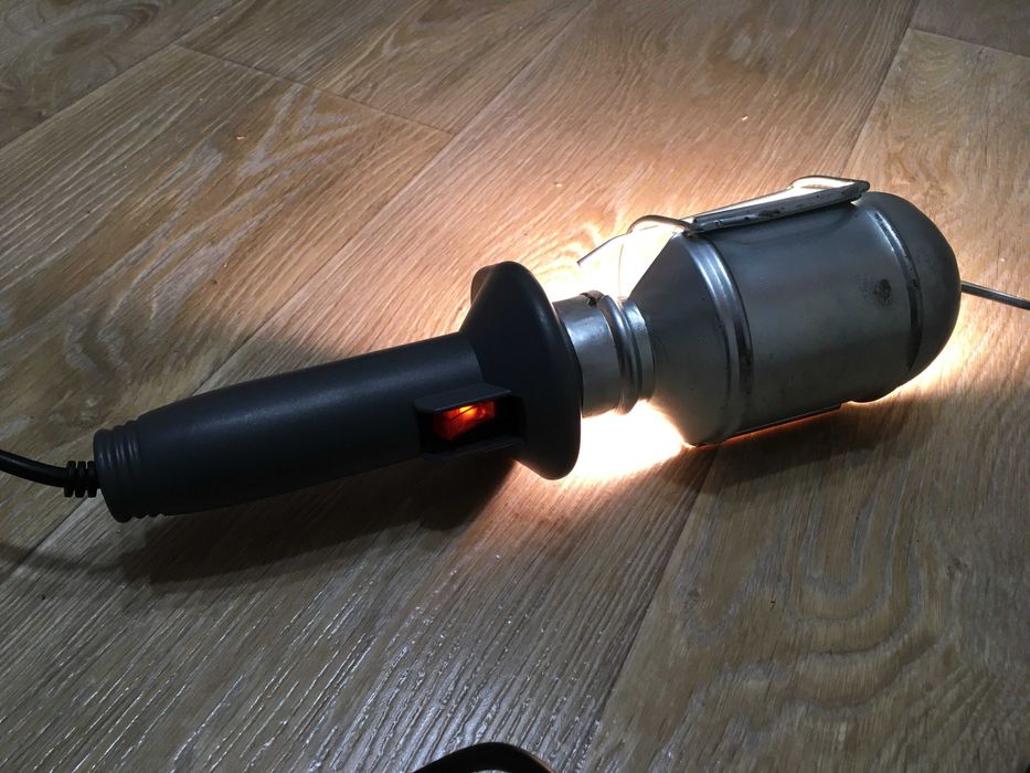 подвижна , работна лампа