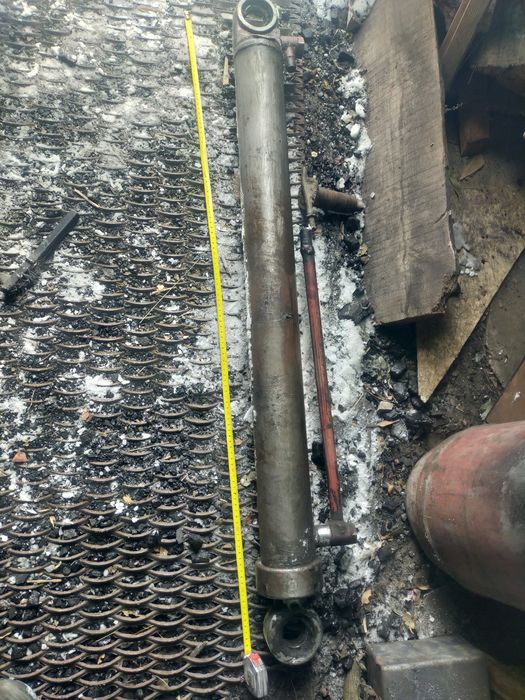 Цилиндр гидравлический