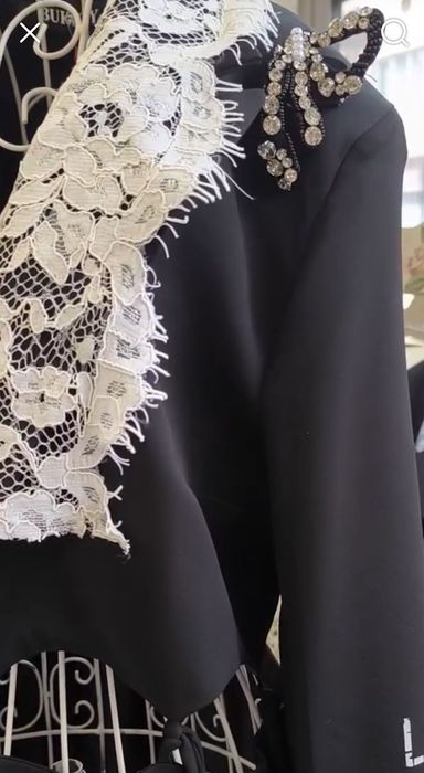 Черно сако BUKEZY