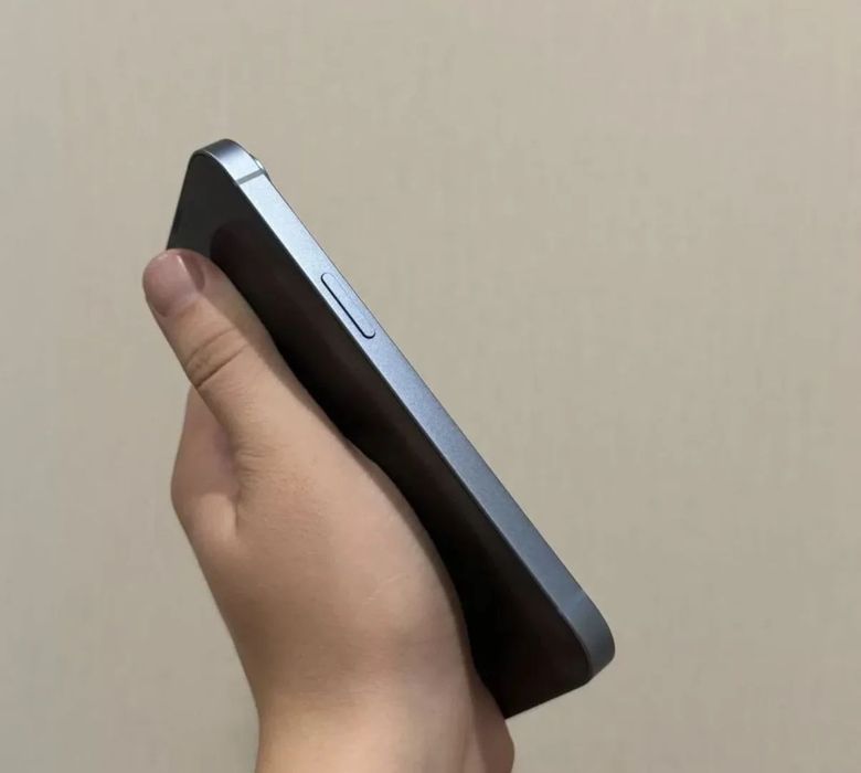 Телефон iPhone 14 100%