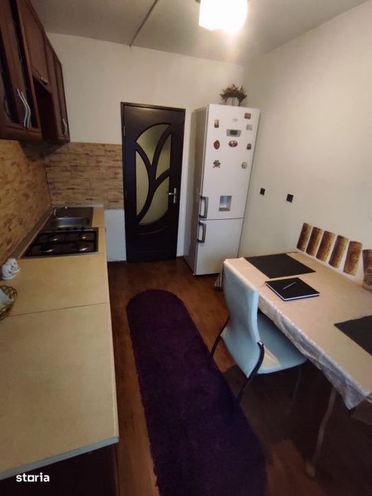 Apartament 2 camere, 57 mp, zona Craiovita Noua