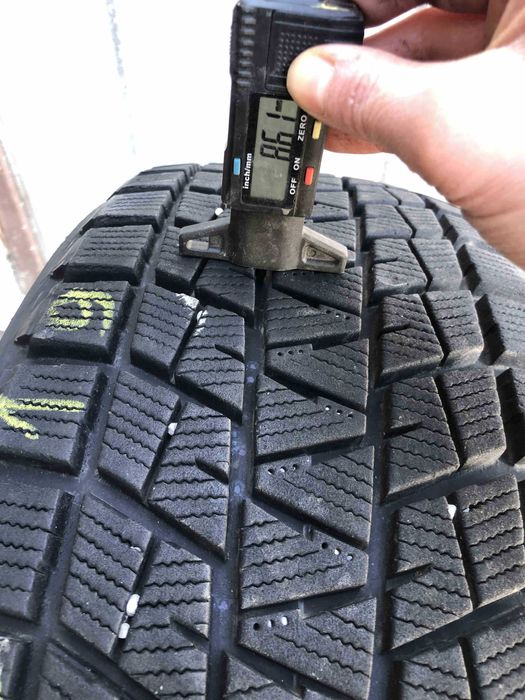 Anvelopa Iarna 225/55 R19 BRIDGESTONE Blizzak DM V1 99R