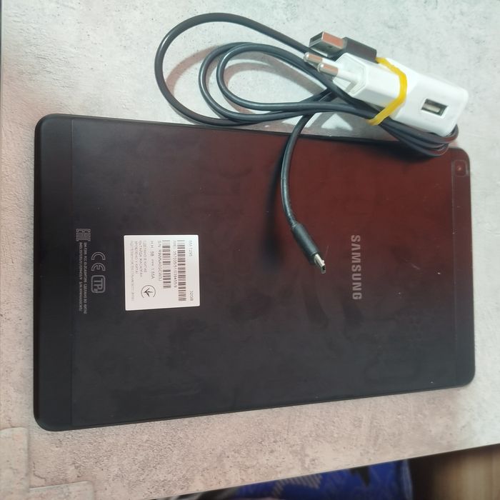 Планшет Samsung galaxy tab a 8.0