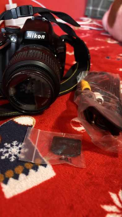 Продавам Nikon D5100