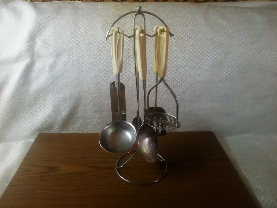 Ложки половники шумовки.Набор приборов по запросу