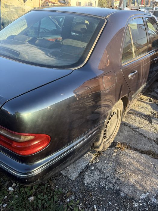 Peugeot 307 2.0HDI 110 на части Peugeot 306 1.4i Mercedes w210 220 cdi