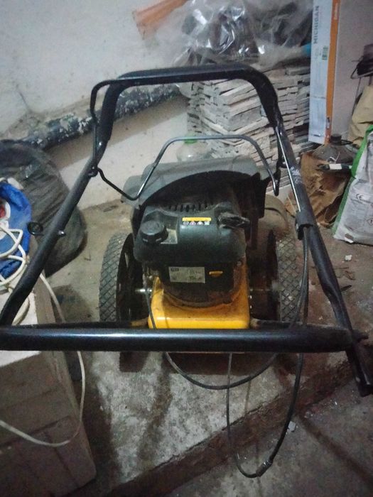 Motocositoare prin împingere