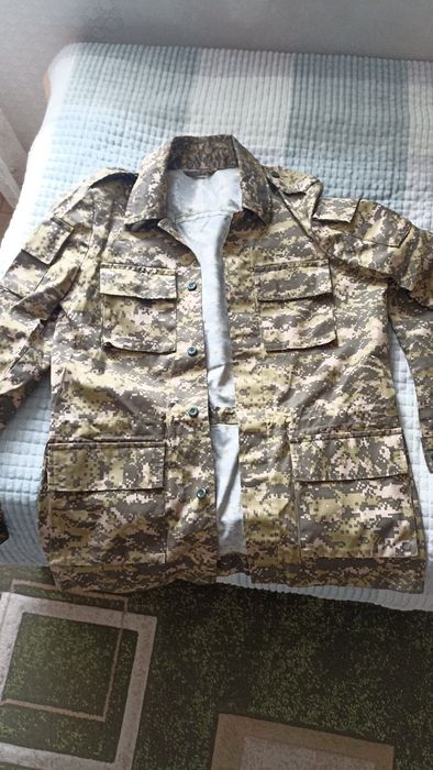 Продам костюм камуфляж