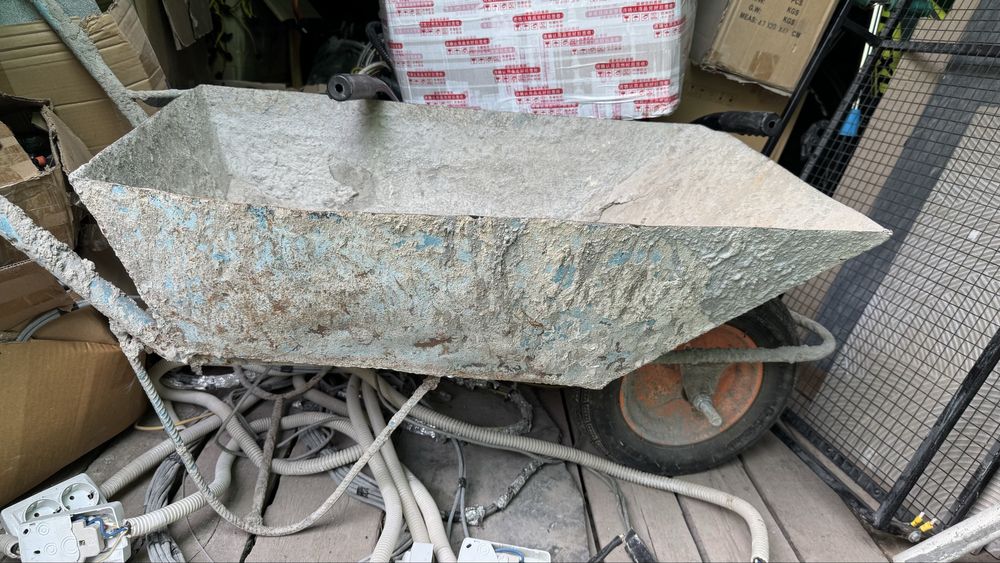 Тачка строительная