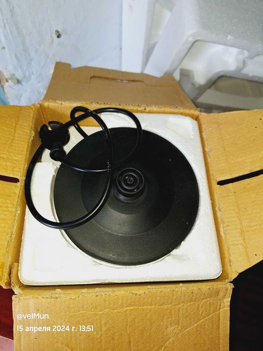 НОВОГОДНИЕ скидки! Электрический чайник Starlux 1.8l