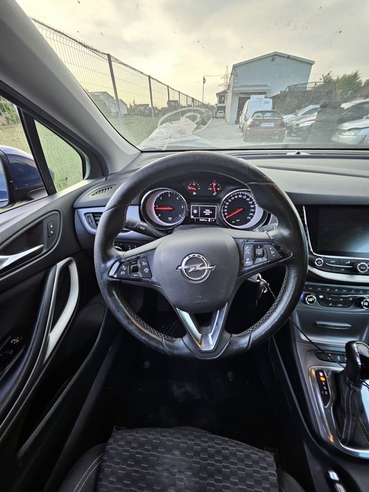 Opel Astra K 2018 Automata. Avariata