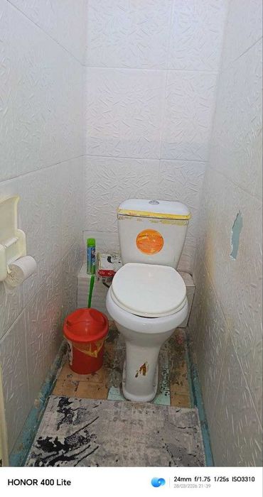 4 xonalik uy sotiladi