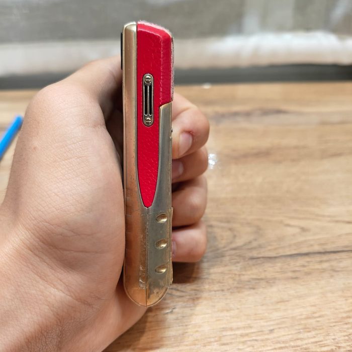 Vertu Ascent Ti.