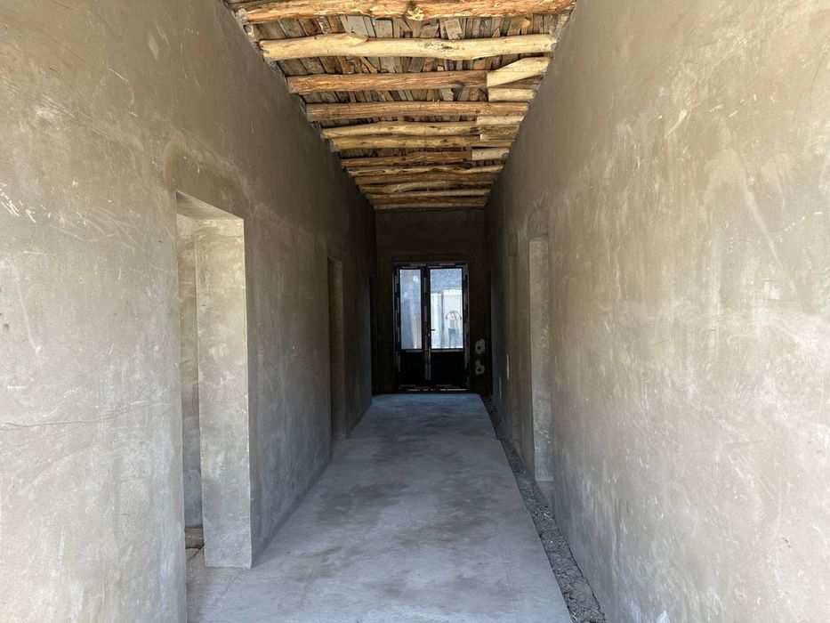 Продается дом, ТошМИ пост, Тутзор