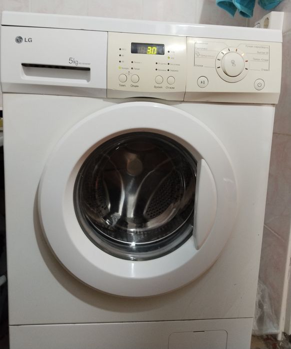 Продам стиральную машинку LG