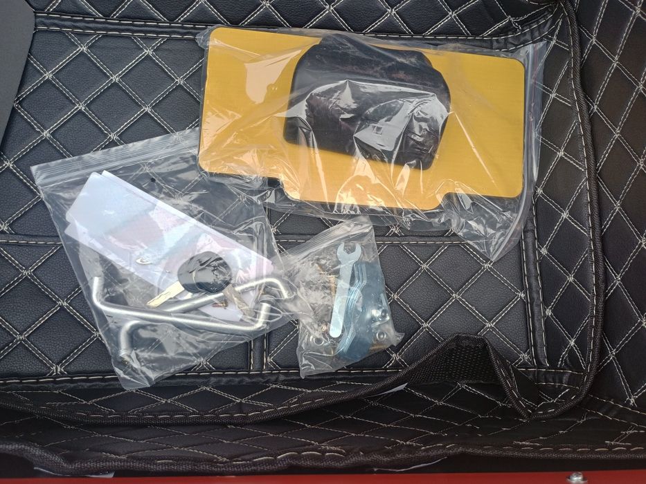 Продавам куфар голям