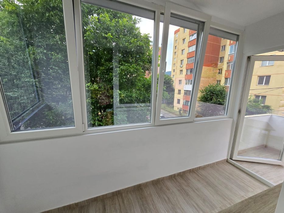 Inchiriez ap.2 camere