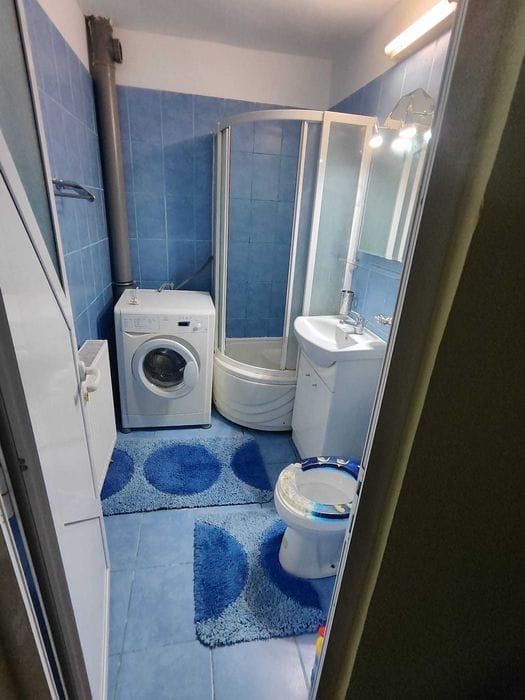 Inchiriez apartament 2 camere