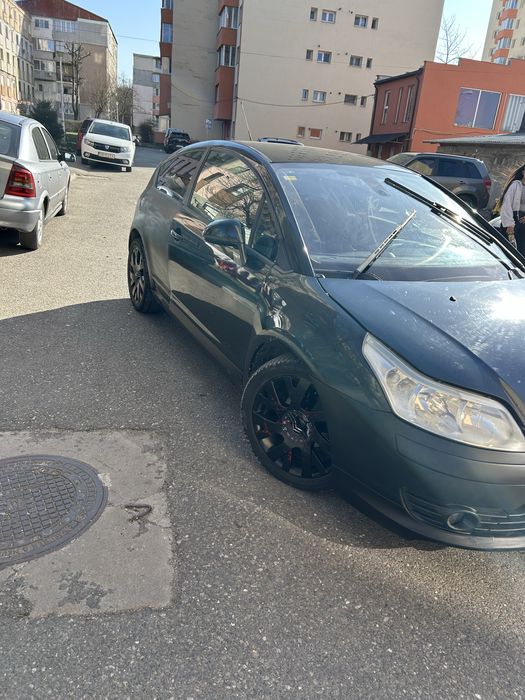 Vand citroien c4 cupe sau variante .masina este întro stare foarte bun