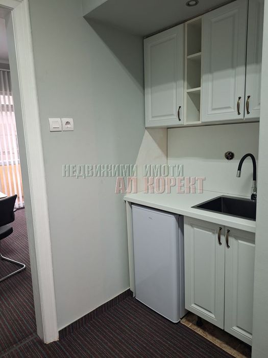 Дава се под наем Офис в Варна, Център - 40 кв.м за 997.05 € - Снимка #5