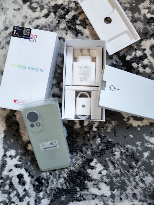 Huawei Nova 13 12/256