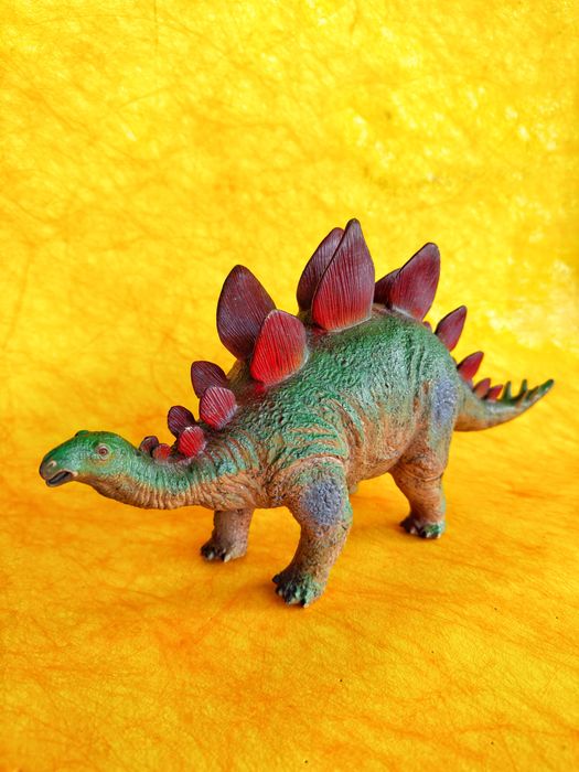 Figurina mare Stegosaurus 50 cm