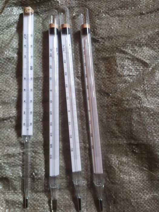 Продам промышленные градусники.