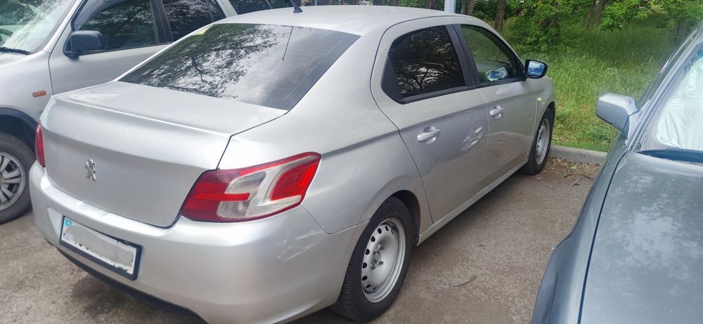 Продам Peugeot 301