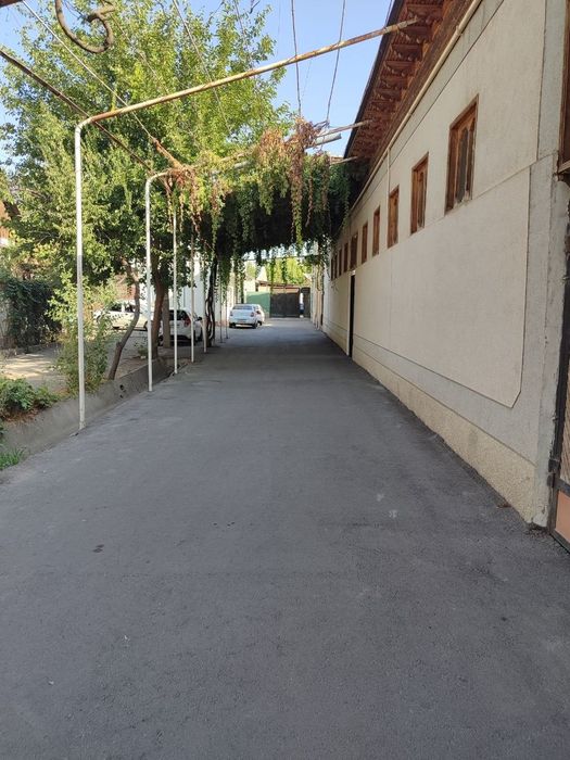 Продаётся участок Яшнабадский район ор бассейн Акапулька