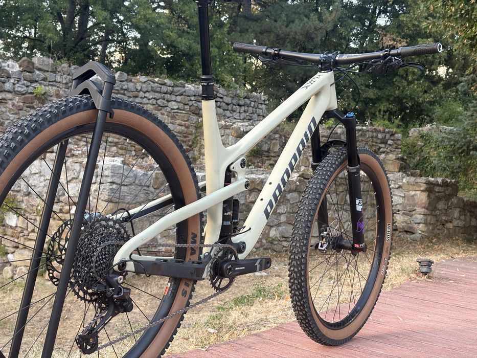 Propain Hugene Pro10 Carbon 2023