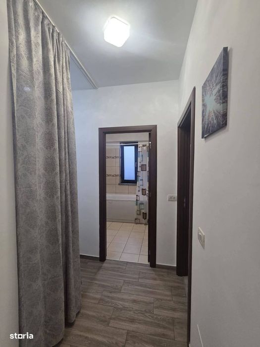 Se inchiriaza apartament 2 camere parter inalt + loc parcare
