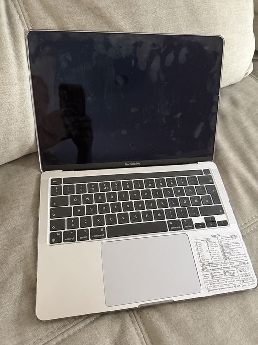 Macbook pro  A2338 pentru piese