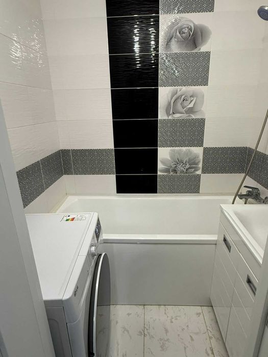 продается  2-ком квартира ОЧЕНЬ дорого !