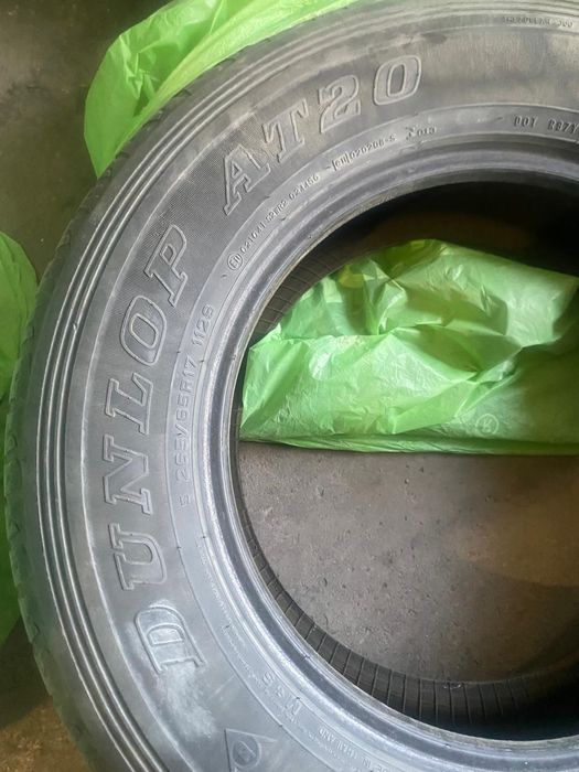 Продам 4 летних баллона  на 17