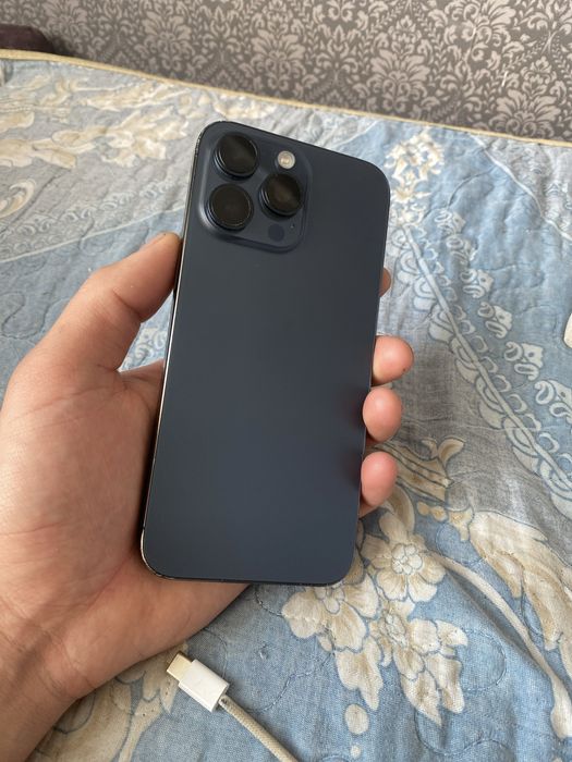 Продам iphone 15 pro max. 256GB