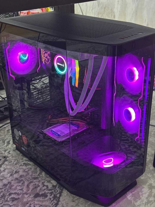 Core i9 - 11th / DDR4 32GB 3200MHz / ssd m1 256 gb / hard 2 tb