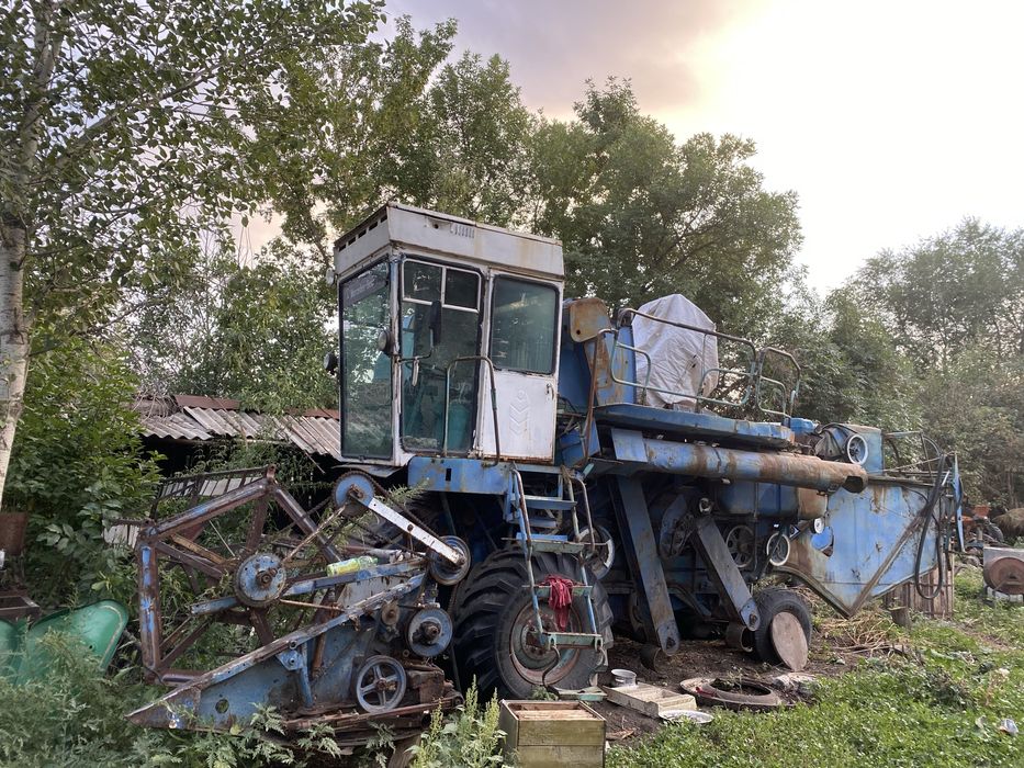 Комбайн Енисей 1200