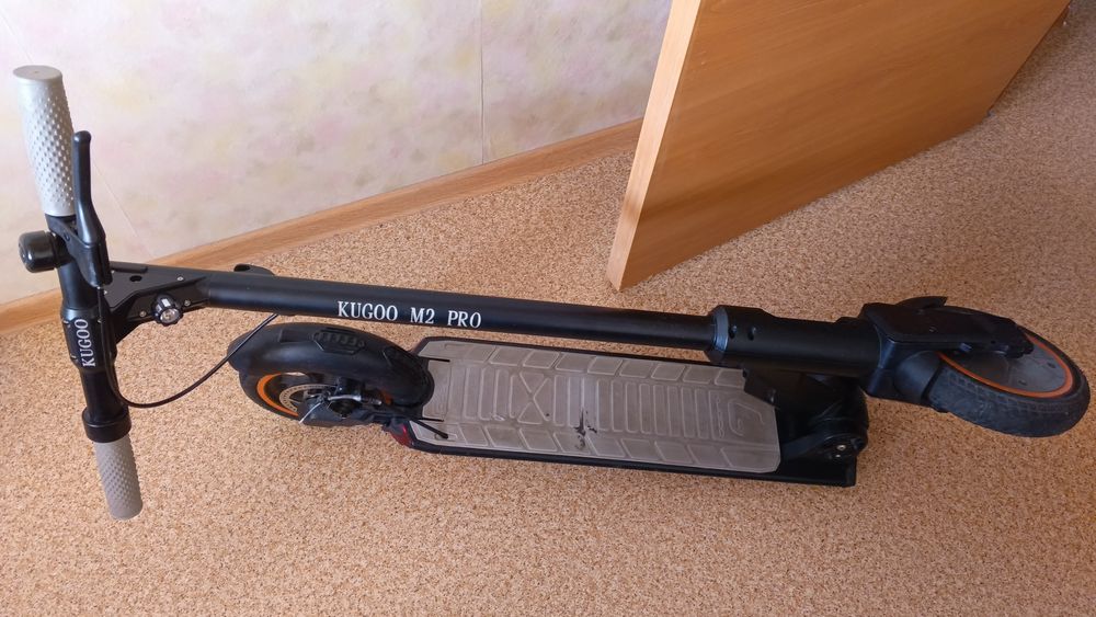 Продам электросамокат kugoo m2 pro