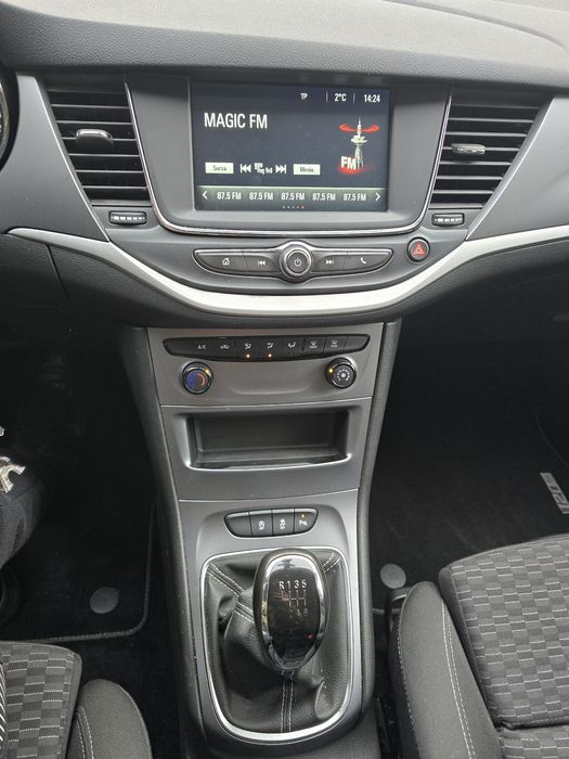 Vând Opel Astra K, an 2019, motor 1.6 Diesel