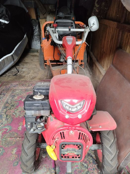 Motocultor cu remorcă de vânzare