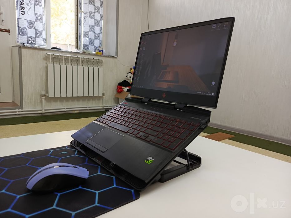 Игровой ноутбук сотилади