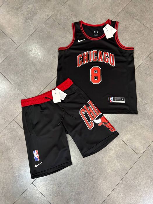 Lichidare de stoc - compleuri lakers, bulls
