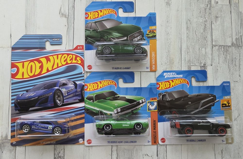 Продам Hot wheels