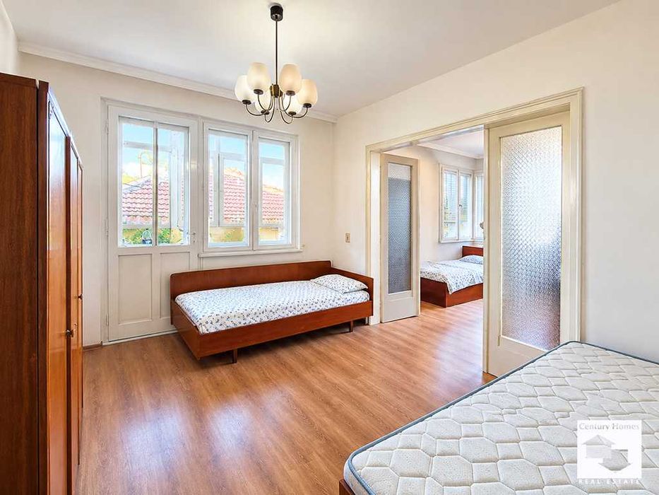 Продава се Етаж от къща в Велико Търново, Център - 108 кв.м за 1723 €/кв.м - Снимка #3