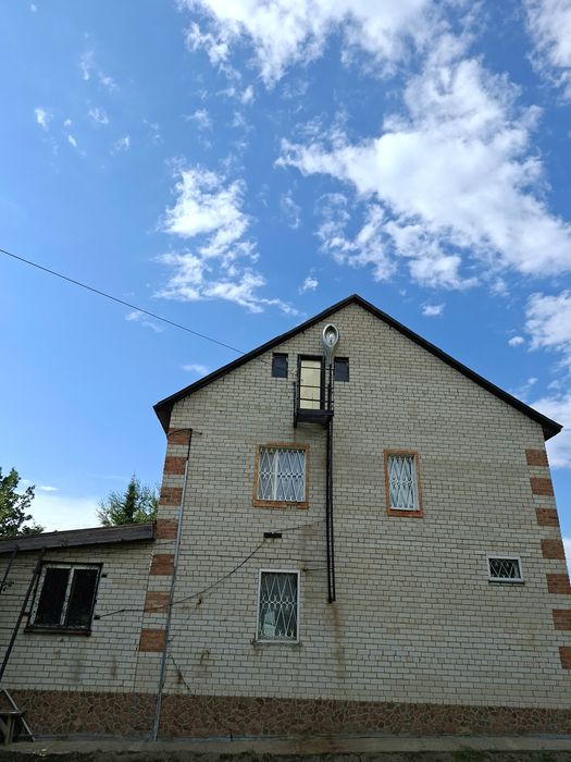 Дом в посёлке Ульбинский