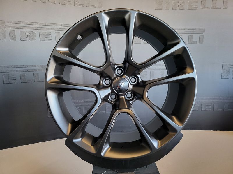 20цола Dodge Challenger Додж  5x115